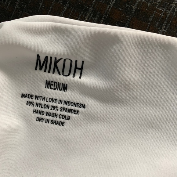 MIKOH Lanai Bottoms Size Medium-Pair! - Picture 4 of 4